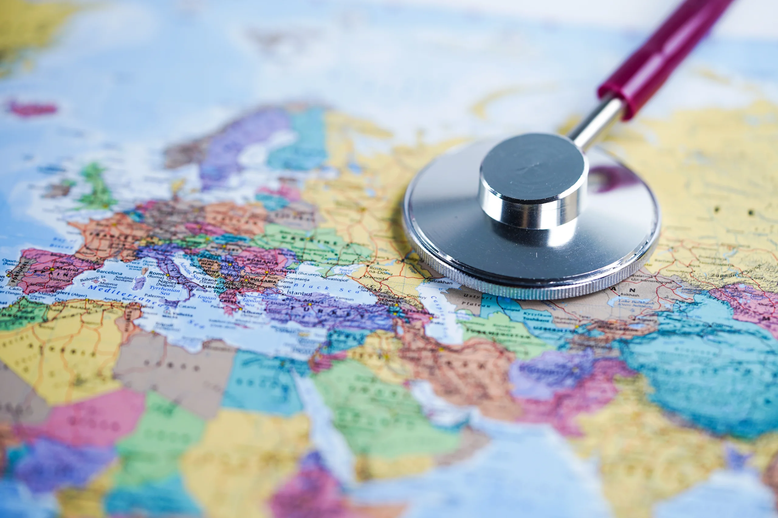 نصائح لاختيار انسب تأمين صحي للسفر أوروبا وخارجها 2 تأمين صحي للسفر أوروبا وخارجها